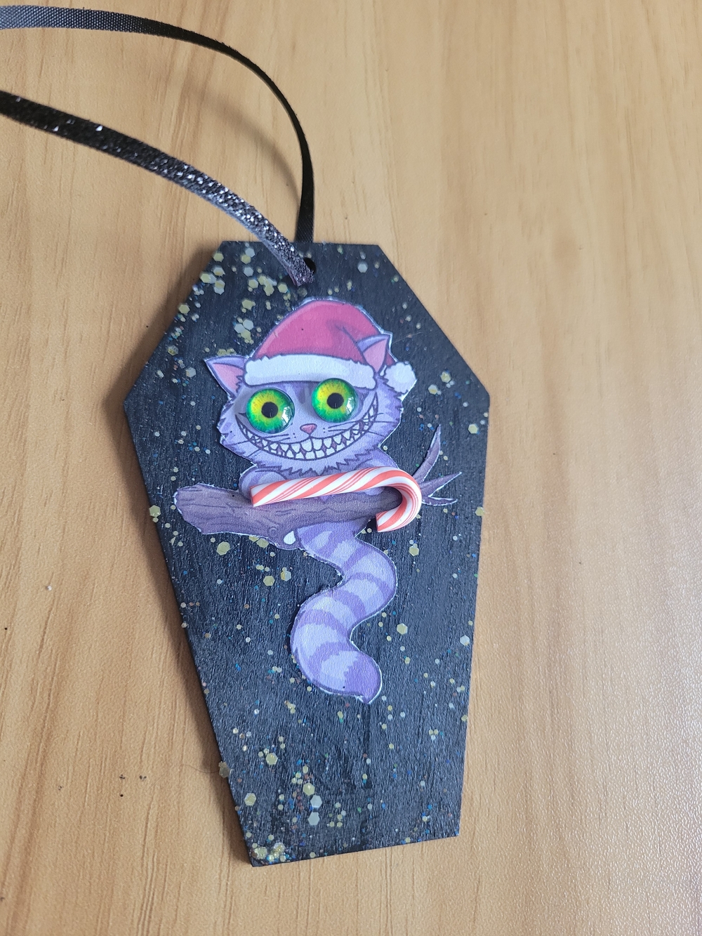 🧋NEW🧋Cheshire Cat Holiday Wooden Ornament - Purple, Black, Green